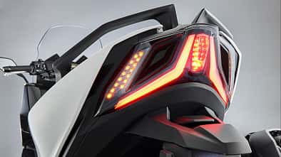 Kymco AK 575i (2026)