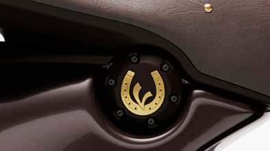 Vespa 946 Horse (2026)