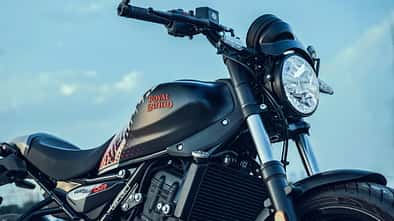 Royal Enfield Apex Guerilla 450