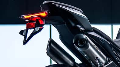 CFMoto 500 SR 2026