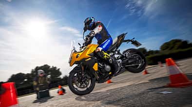 Triumph Tiger Sport 800, Stoppie Triumph Tiger Sport 800