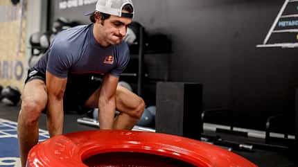 Carlos Sainz - Fitness-Training - Formel 1 - 2017 Carlos Sainz - Fitness-Training - Formel 1 - 2017