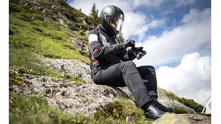 Textilkombi Textilkombis im Vergleichstest Dainese Carve 2 Lady
