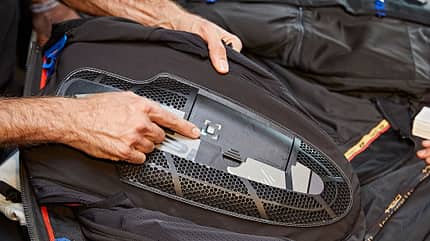 05/2019, Held In&Motion Airbag-Weste Held In&Motion Airbag-Weste