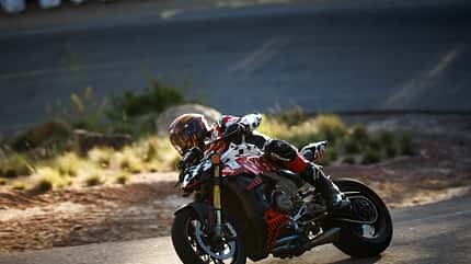 Carlin Dunne, Ducati Streetfighter V4, Pikes Peak Carlin Dunne Ducati V5