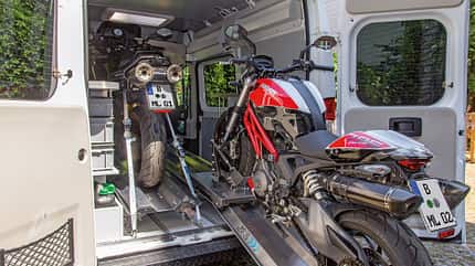 Motoloader Ladesystem für Motorräder Motoloader Ladesystem für Motorräder