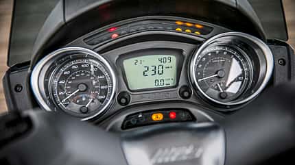 dreirad, roller, test, piaggio, pendler Piaggio MP3 300 hpe.