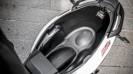 dreirad, roller, test, piaggio, pendler Piaggio MP3 300 hpe.
