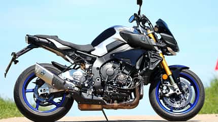 naked bikes Yamaha MT-10 SP