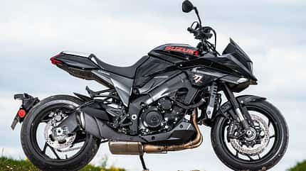 retro naked-bike Suzuki Katana