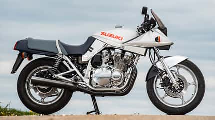 retro naked-bike Suzuki GSX 1100 S Katana