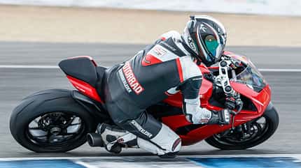 11/2019, Ducati Panigale V2 Fahrbericht Ducati Panigale V2 Fahrbericht
