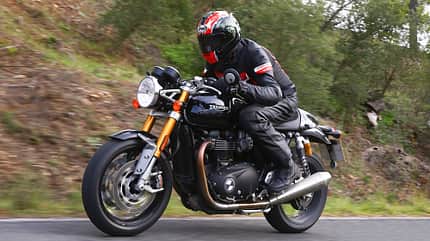 triumph, retro-bike, 2020, test Triumph Thruxton RS.