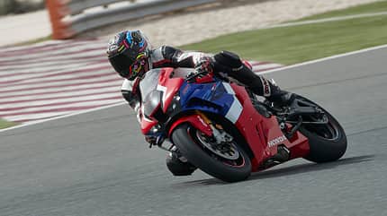 Honda CBR 1100 Fireblade RR-R Honda CBR 1100 Fireblade RR-R