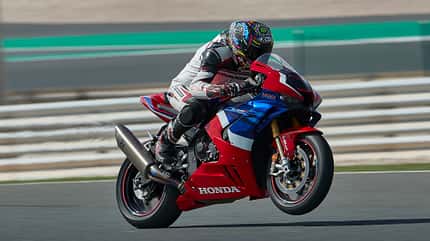 Honda CBR 1000 Fireblade RR-R Honda CBR 1000 Fireblade RR-R