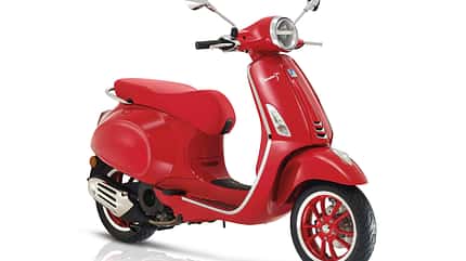 vespa, eicma, neuheiten, 2032 Vespa Primavera Red.