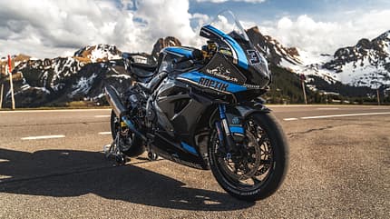 suzuki, raptik, gixxer, karbon, custom Carbon Suzuki GSX-R 1000 R von Raptik.