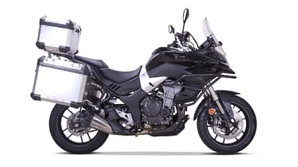 Voge 500DS.