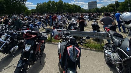 Motorraddemo in Stuttgart im Juli 2020.