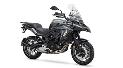 11/2020, Benelli TRK 502 Modelljahr 2021 Benelli TRK 502 Modelljahr 2021