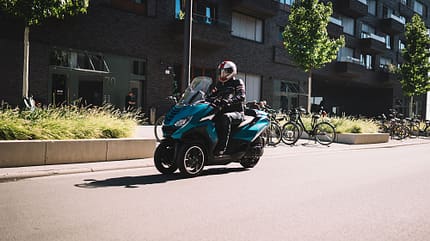 Peugeot Metropolis 400 Allure Fahrbericht Peugeot Metropolis 400 Allure Fahrbericht