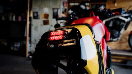 Suzuki GSXR 750 Neo Tokyo Cool Kid Customs
