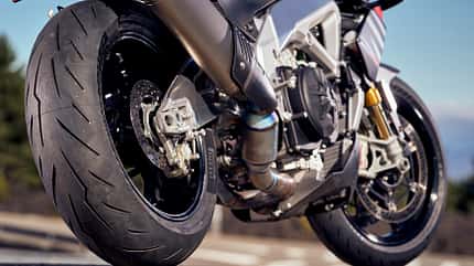 Pirelli Diablo Rosso IV Neu 2021 Pirelli Diablo Rosso IV Neu 2021