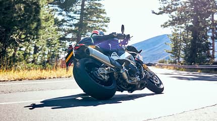 Pirelli Diablo Rosso IV Neu 2021 Pirelli Diablo Rosso IV Neu 2021