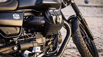 02/2021, Moto Guzzi V7 Moto Guzzi V7