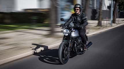 02/2021, Moto Guzzi V7 Moto Guzzi V7