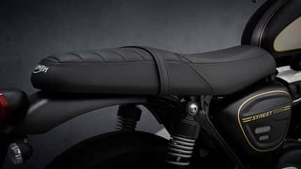 02/2021, Triumph Street Twin 2021 Gold Line Triumph Street Twin 2021 Gold Line
