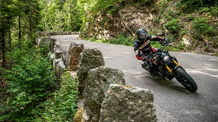 ADAC Safety Ride mit dem MOTORRAD ACTION TEAM ADAC Safety Ride mit dem MOTORRAD ACTION TEAM
