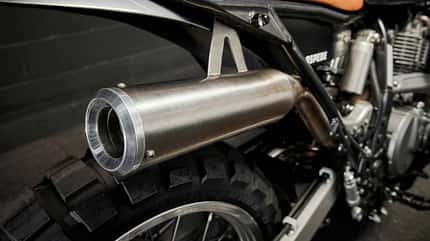 Suzuki DR 650 Umbau Ellaspede