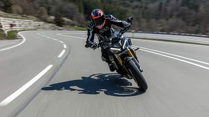 Triumph Speed Triple 1200 RS Top-Test Triumph Speed Triple 1200 RS Top-Test
