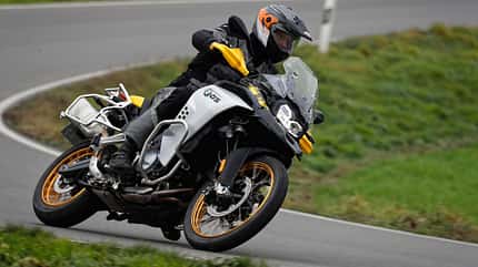 Mittelklasse-Reiseenduros im Vergleichstest, BMW F 850 GS Adventure, KTM 890 Adventure, Triumph Tiger 900 Rally Pro Mittelklasse-Reiseenduros im Vergleichstest, BMW F 850 GS Adventure, KTM 890 Adventure, Triumph Tiger 900 Rally Pro