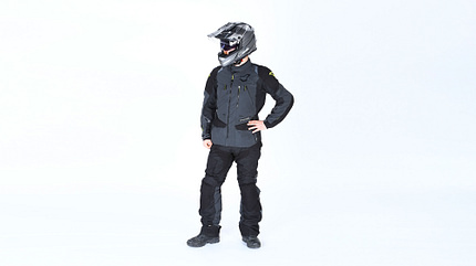 Motorrad-Adventure-Kombis, Textilkombis, Test Adventure-Kombis im Test