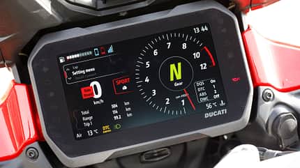 Ducati Multistrada V4 und BMW R 1250 GS Test