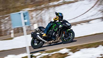 Kawasaki Z H2/ Z H2 SE Vergleichstest Kawasaki Z H2/ Z H2 SE Vergleichstest
