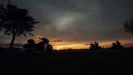 BMW R 18 B, Halrey-Davidson Road Glide Special, Indian Challenger Dark Horse Vergleichstest BMW R 18 B, Halrey-Davidson Road Glide Special, Indian Challenger Dark Horse Vergleichstest