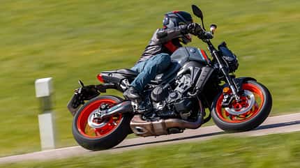 Yamaha MT-09, Triumph Street Triple R, Kawasaki Z 900, KTM 890 Duke, BMW F 900 R, Ducati Monster Vergleichstest Yamaha MT-09, Triumph Street Triple R, Kawasaki Z 900, KTM 890 Duke, BMW F 900 R, Ducati Monster Vergleichstest
