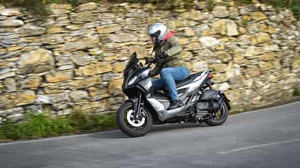 Aprilia SR 125 GT und 200 GT Aprilia SR 125 GT und 200 GT