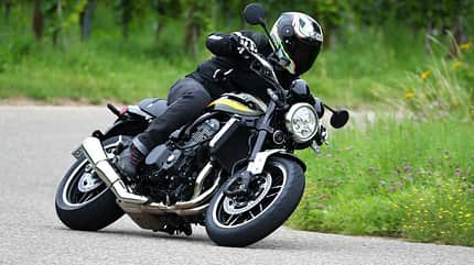 BMW R nineT Pure, Indian FTR S, Kawasaki Z 900 RS, Triumph Speed Twin Vergleichstest BMW R nineT Pure, Indian FTR S, Kawasaki Z 900 RS, Triumph Speed Twin Vergleichstest