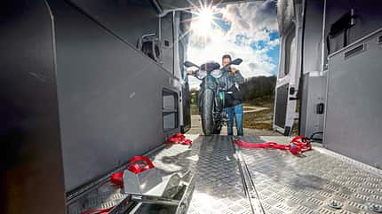 MOTORRAD sucht Transportfahrer 