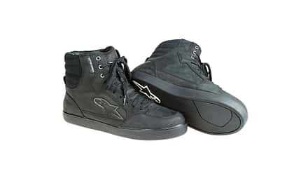 Motorrad-Sneaker Test 2022 Motorrad-Sneaker Test 2022