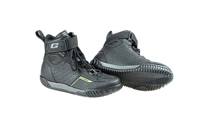 Motorrad-Sneaker Test 2022 Motorrad-Sneaker Test 2022