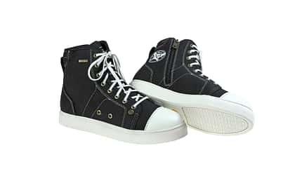 Motorrad-Sneaker Test 2022 Motorrad-Sneaker Test 2022