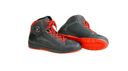 Motorrad-Sneaker Test 2022 Motorrad-Sneaker Test 2022