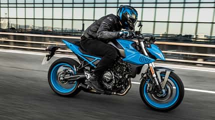 Suzuki GSX-8S (11/2022)