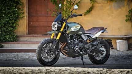 Moto Morini 6 1/2 SCR Scrambler Seiemmezzo