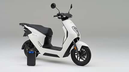 Honda EM:1e Elektroroller MY 2023
